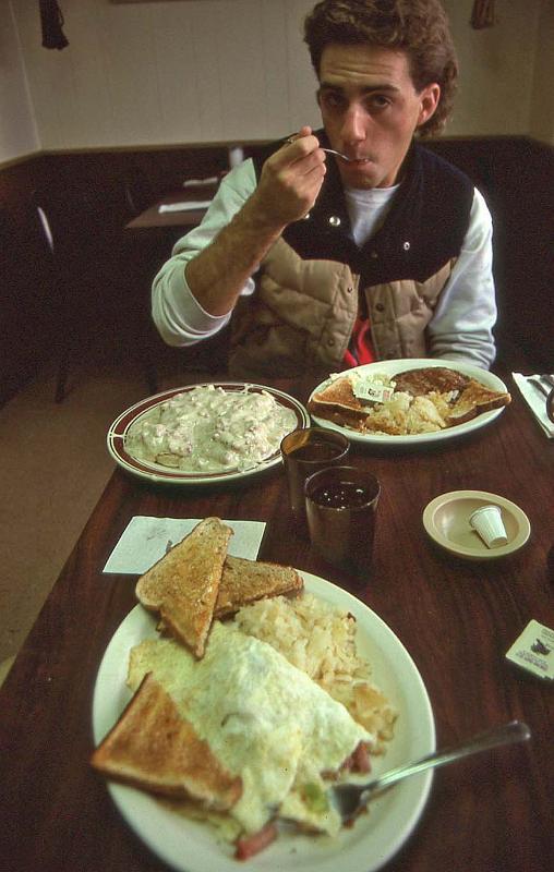 WT 0012 Breakfast in Montana Oct-1990.jpg